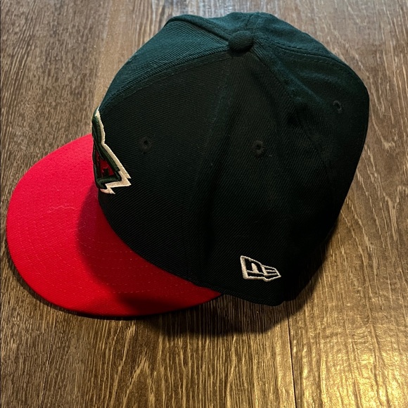 Minnesota Wild hat - Picture 3 of 10